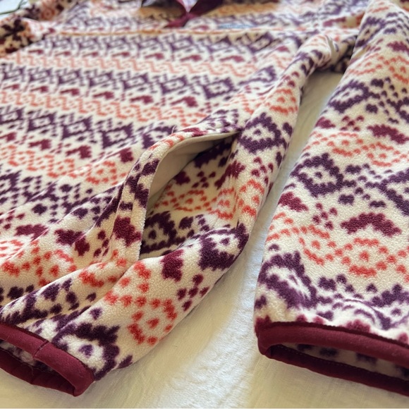 Lands' End Heritage Quarter-Snap
Fleece Pullover- Large - Picture 7 of 10